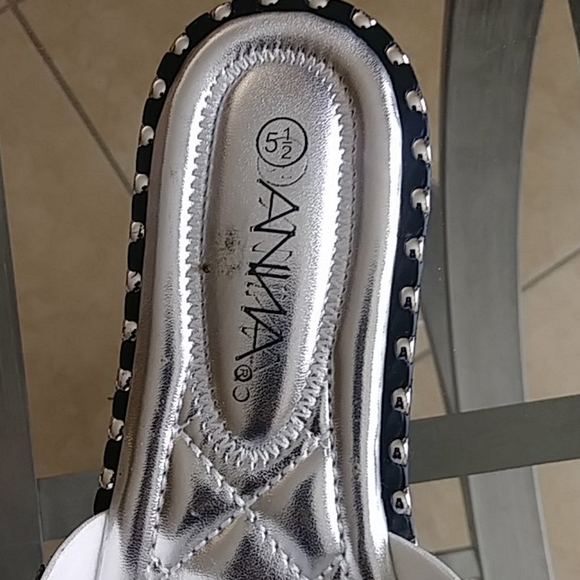 Anna Bling Slip On - Picture 5 of 8